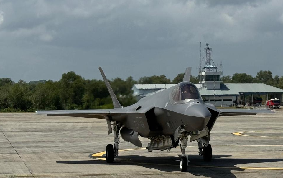 Jet Fighter 